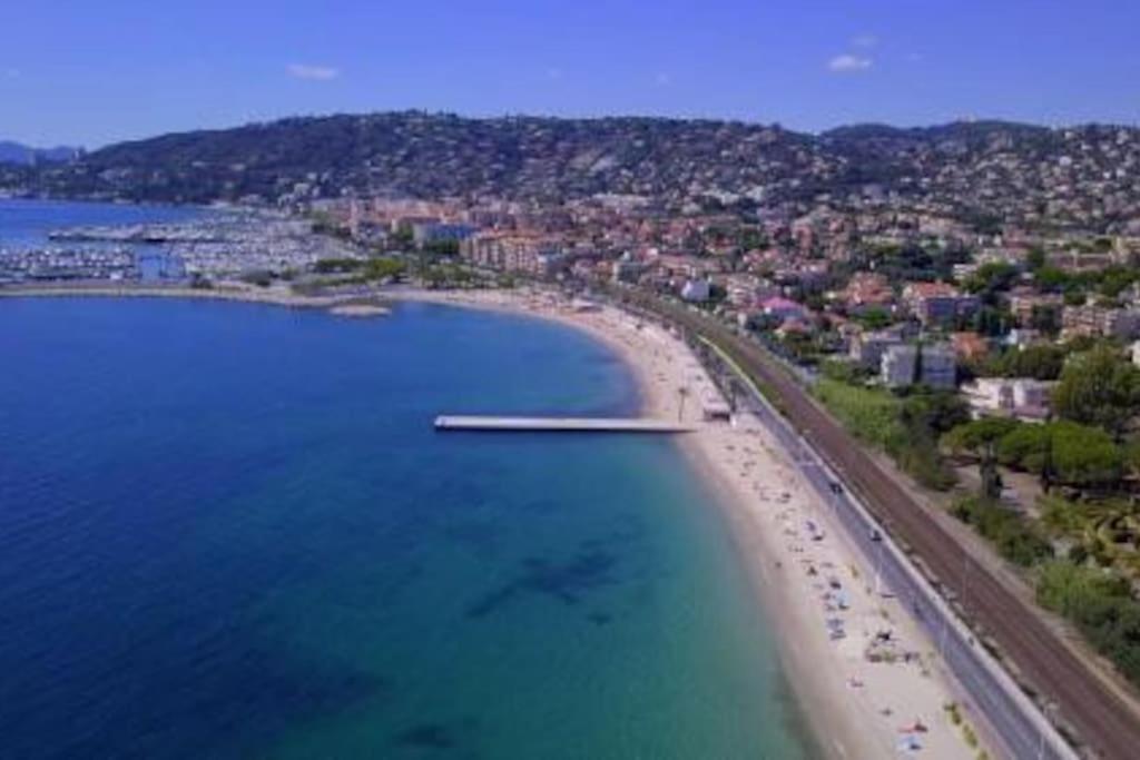 Apartament Port Azur Vallauris Zewnętrze zdjęcie